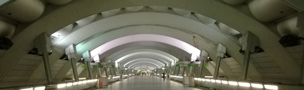 La galleria della stazione Porta Venezia del Passante