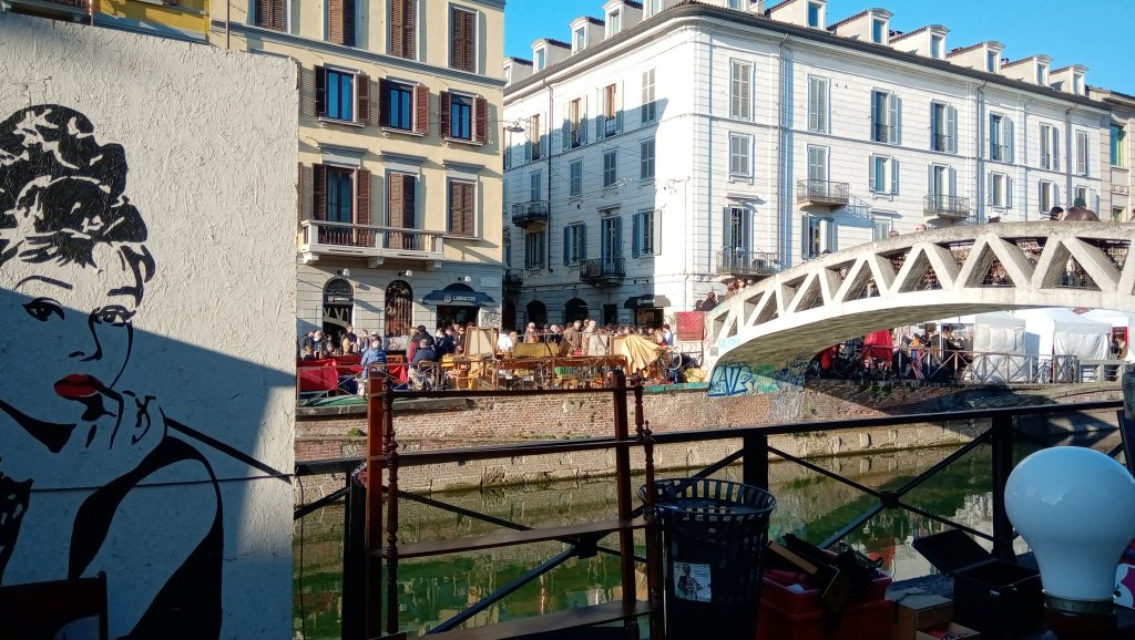 Mercatone dell’Antiquariato, Naviglio Grande, Milano